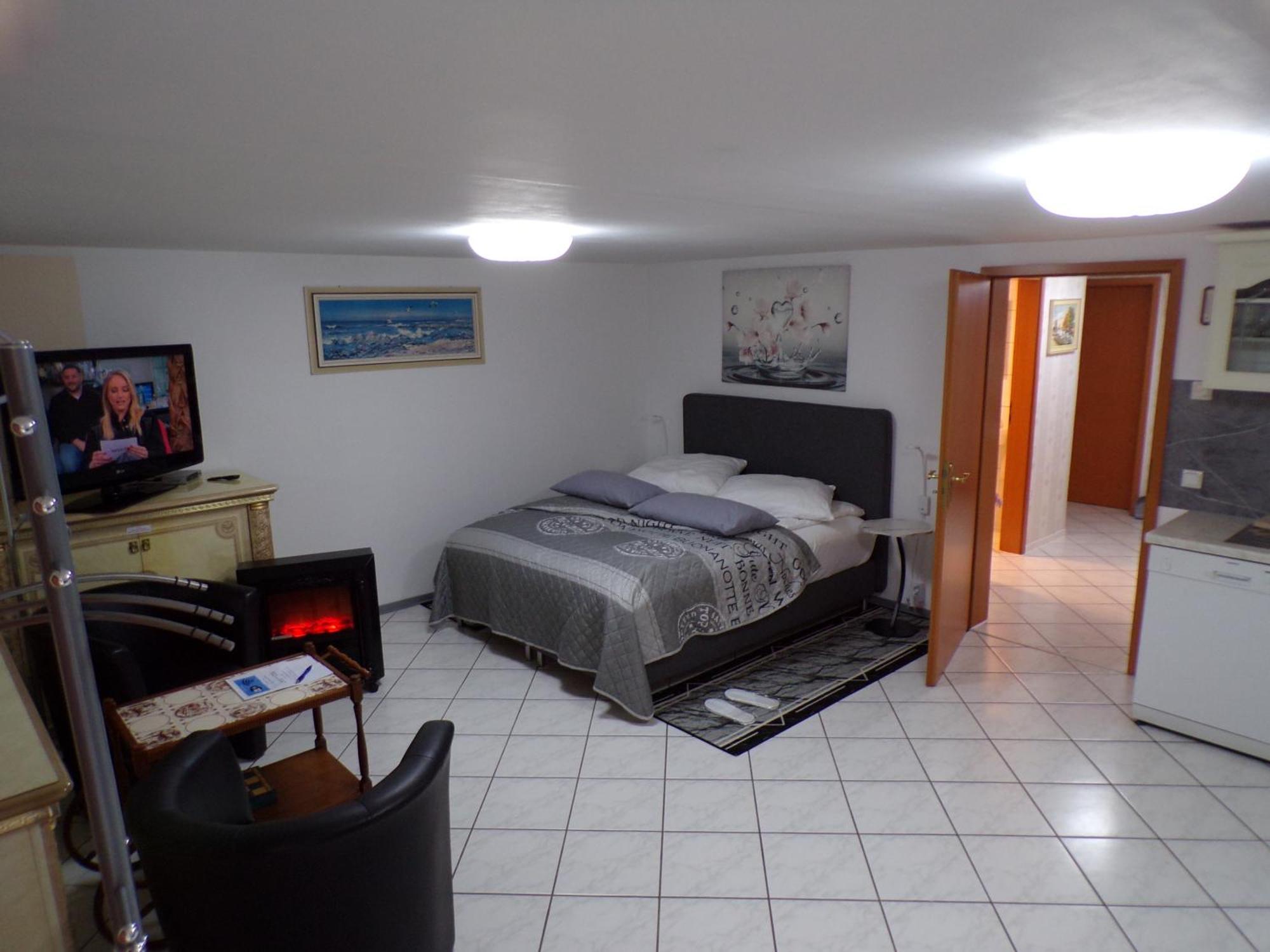 J.E. Koeln Apartment Luaran gambar